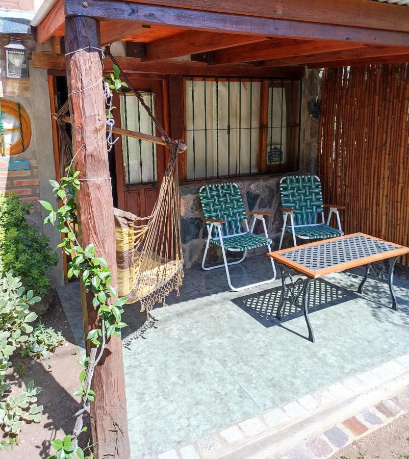 Cabanas Farah Estancia Vieja Ideal Para 2 A 3 Huespedes Вілья-Карлос-Пас Екстер'єр фото